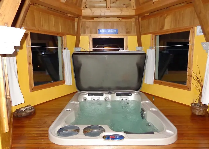 Chez Corine Marque Bastampe * Luz-Saint-Sauveur